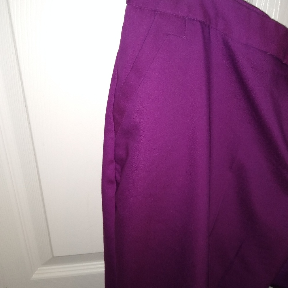 Capris - Picture 2 of 3